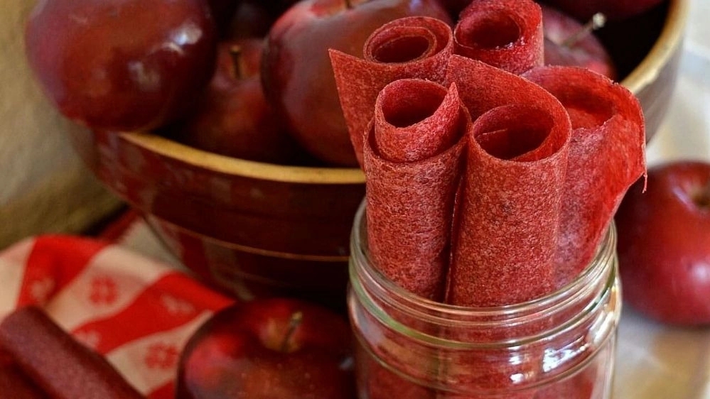 آنلاین شاپ سودی گلی، فروش و پخش لواشک و نوقا در زاهدان