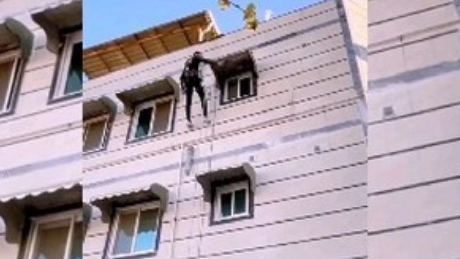 شرکت ارتفاع کاران آفتاب، آب بندی و شستشوی نما در بجنورد