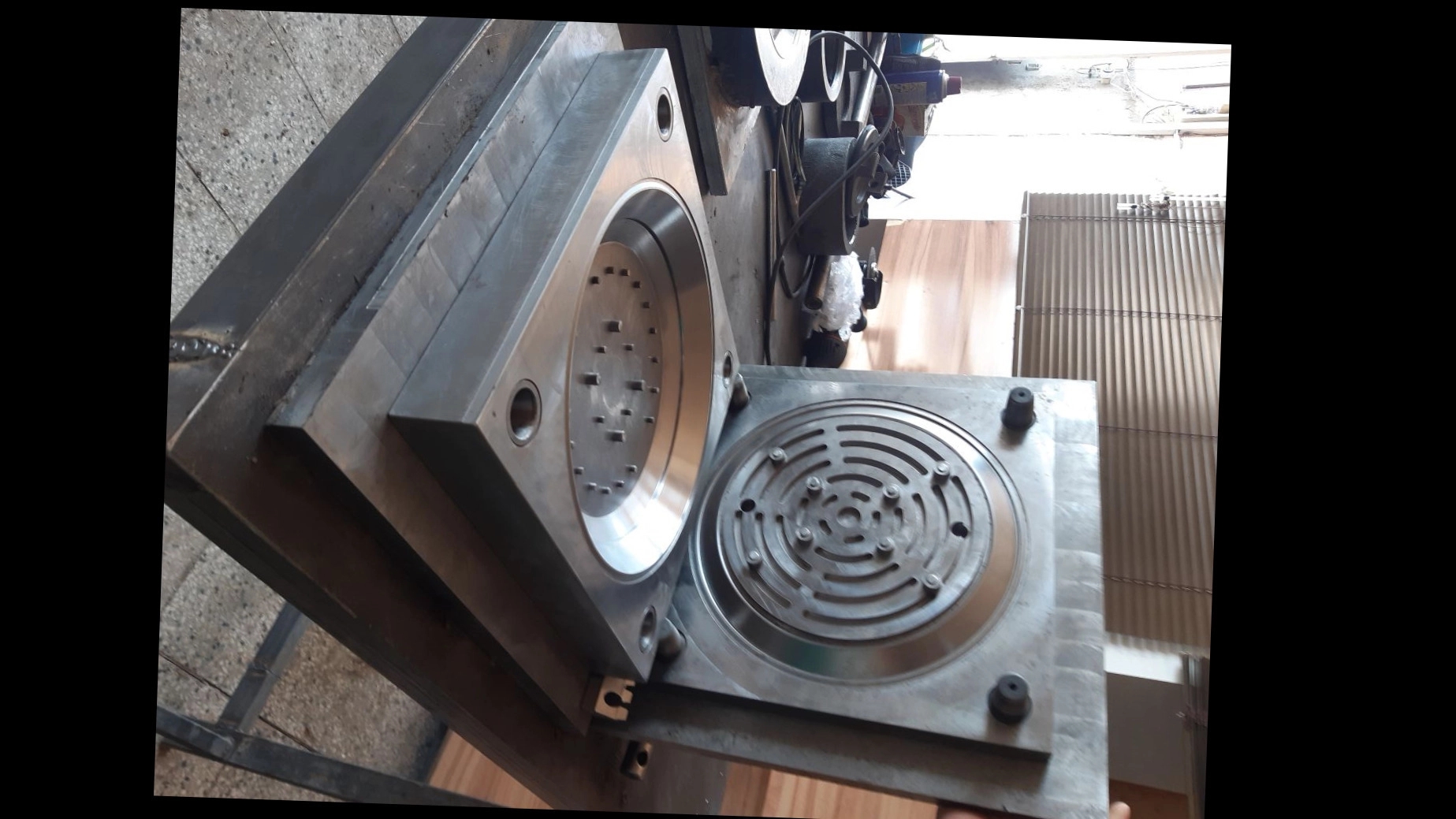 خدمات فرز CNC در تربت حیدریه با مجموعه فالبسازی و ماشین سازی فراصنعت