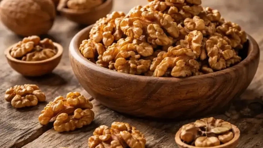 خرید مغز گردو تازه از کارگاه گردوی حیدر زنجان