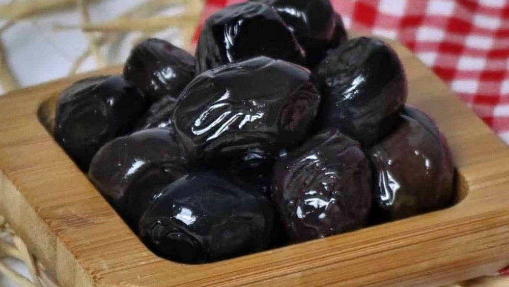فروش عمده خرما مضافتی درجه یک جیرفت با بسته بندی استاندارد