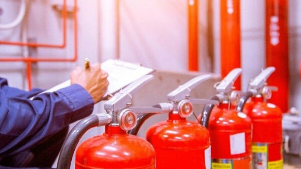 چه زمانی باید کپسول آتش نشانی را شارژ کنیم؟