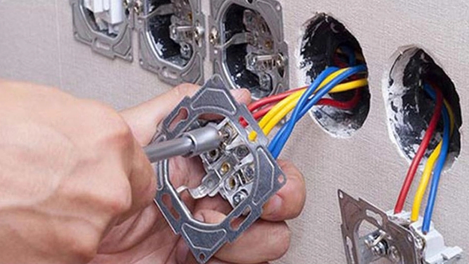 اجرای حرفه ای برق کشی ساختمان در تهران
