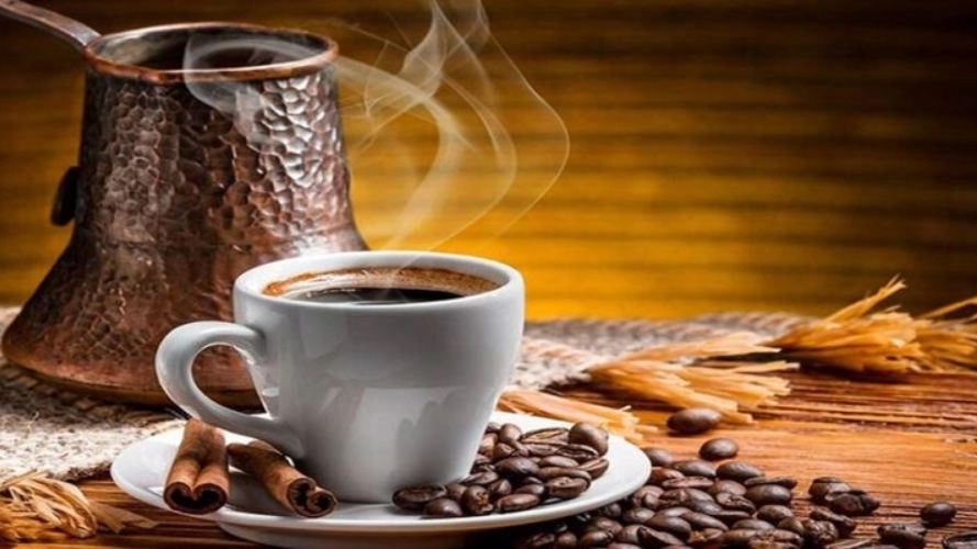 راهنمای خرید عمده قهوه ترک: رست تیره، آسیاب پودری و نکات کلیدی