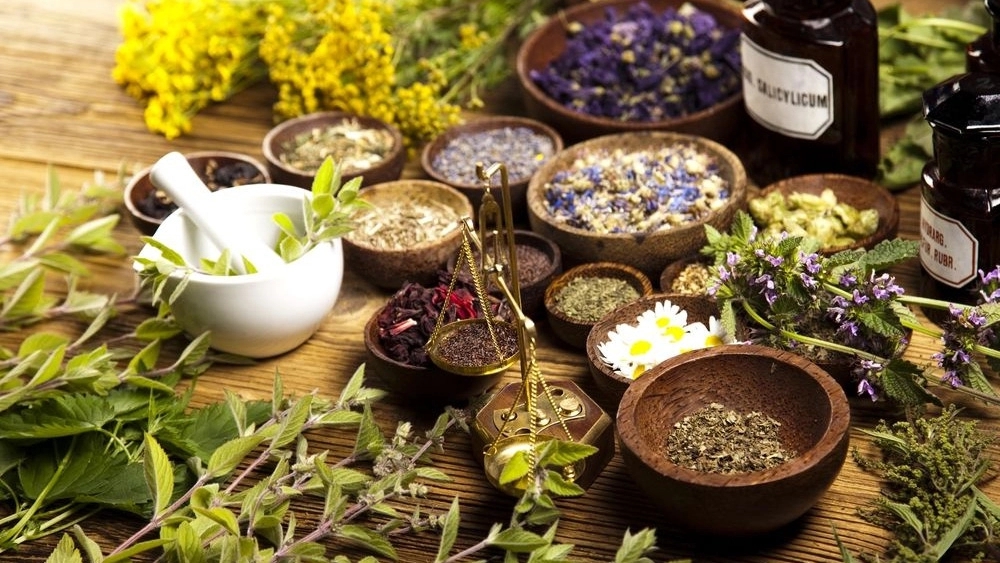 قیمت عرق نعنا خالص خانگی در ارومیه، راهنمای خرید با کیفیت