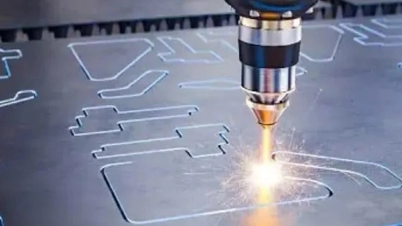 خدمات تراشکاری CNC قطعات صنعتی دقت مهندسی برای تولید قطعات پیشرفته