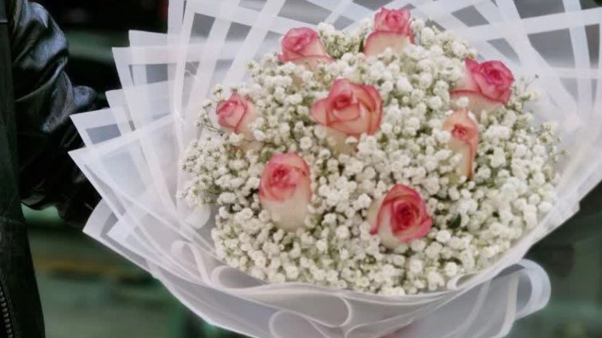 افراگل گلفروشی‌ لوکس همدان برای سلیقه‌های خاص