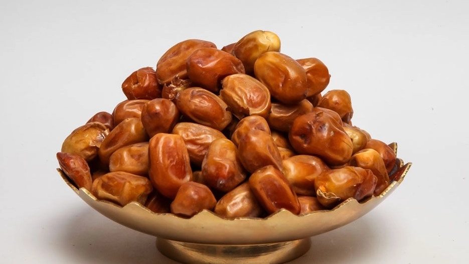 خرید خرمای تازه و باکیفیت از بهبهان خوزستان