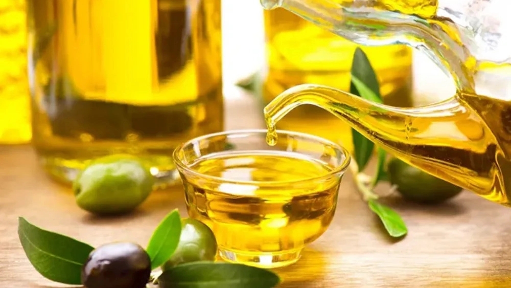 بهترین تولیدکننده روغن زیتون در طارم