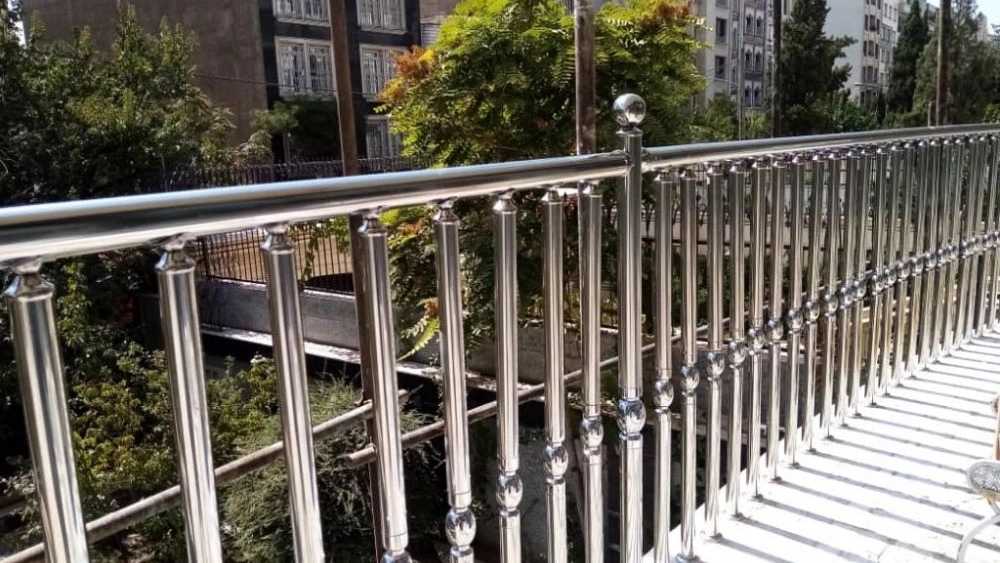 تولید سفارشی نرده استیل در صنایع استیل خاتم