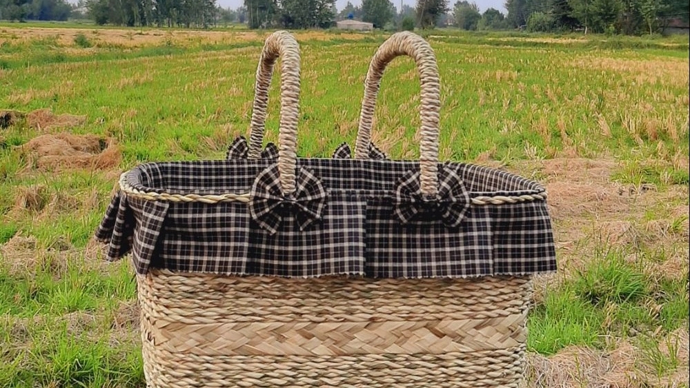 از کجا در آستانه اشرفیه صنایع دستی حصیری بخریم