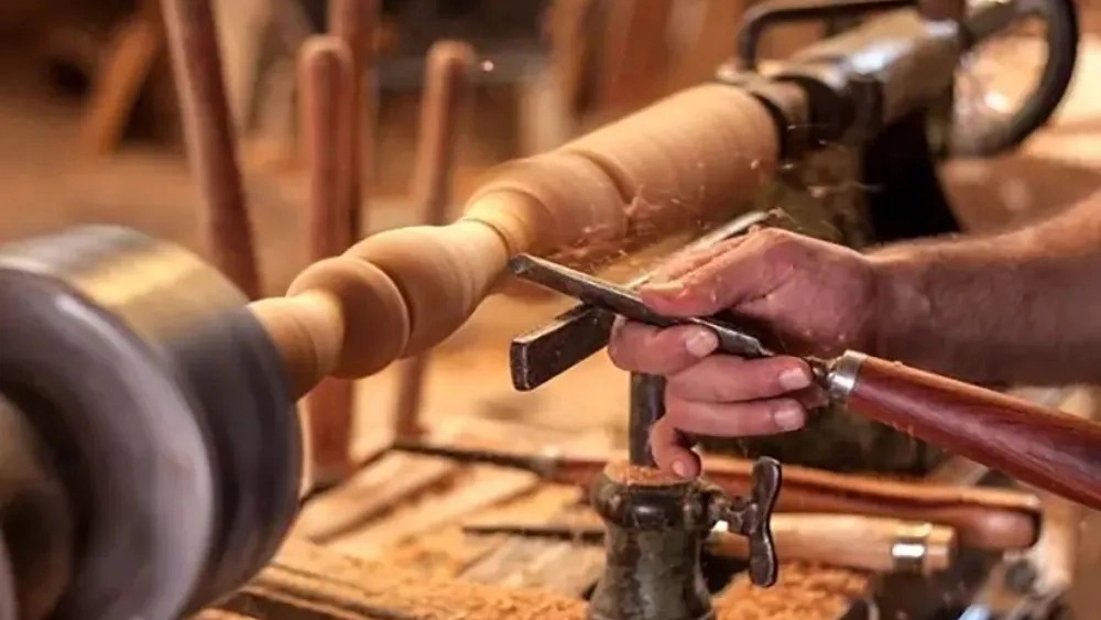 بهترین فروشگاه صنایع دستی چوبی در بندرانزلی
