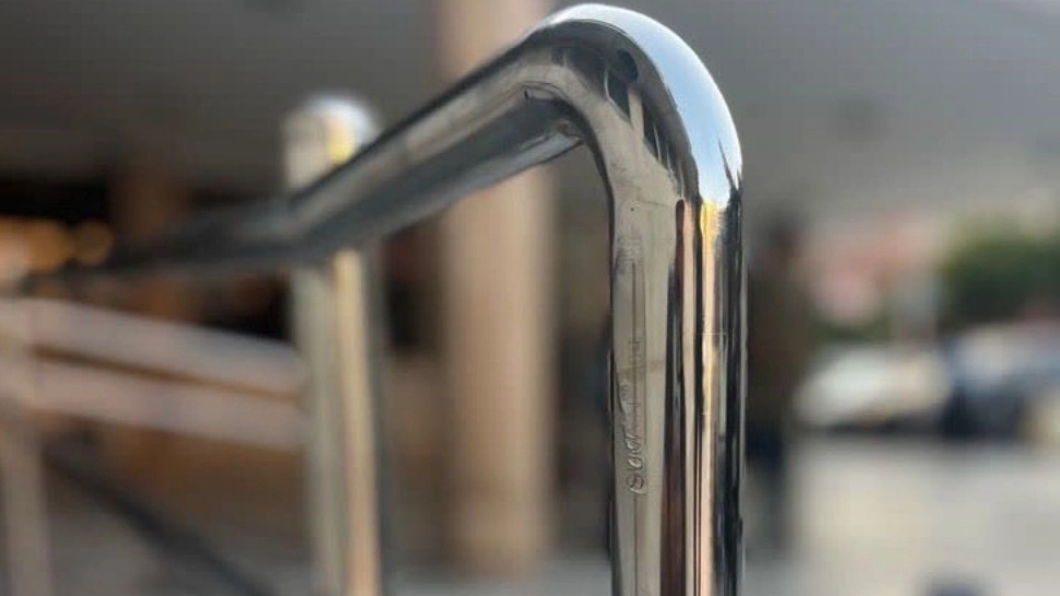 تولید و فروش تخصصی هندریل بیمارستانی در بابل