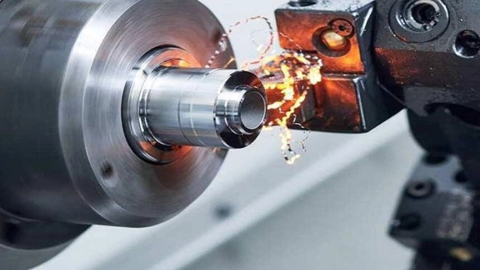 مجموعه صنعتی الماس تراش، ساخت قطعات صنعتی و ماشین آلات صنعتی در شیراز