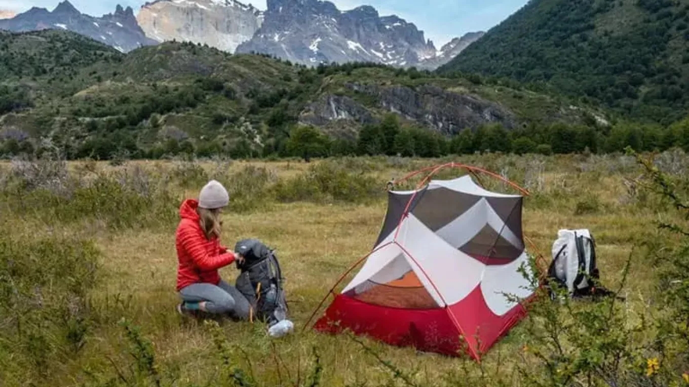 برای خرید چادر مسافرتی چه نکاتی را باید در نظر گرفت؟