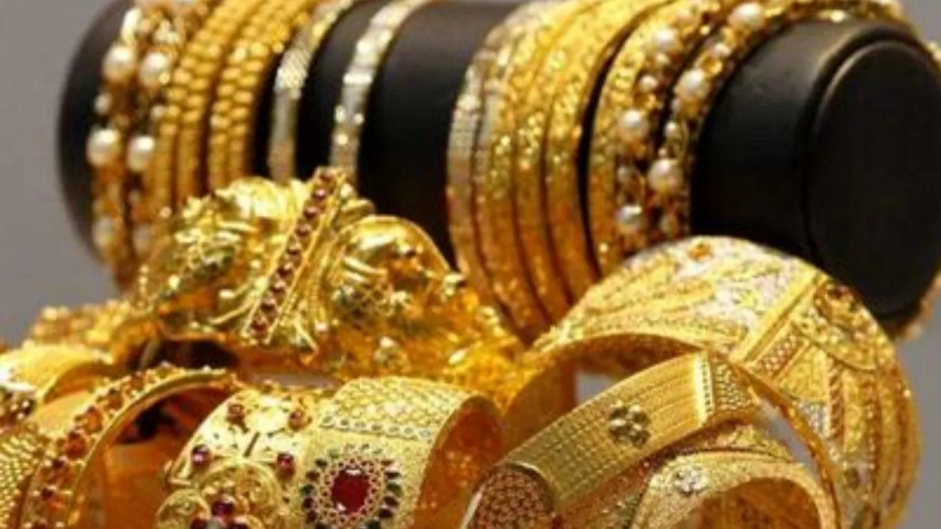 ترفندهایی برای برق انداختن طلا و جواهرات قدیمی