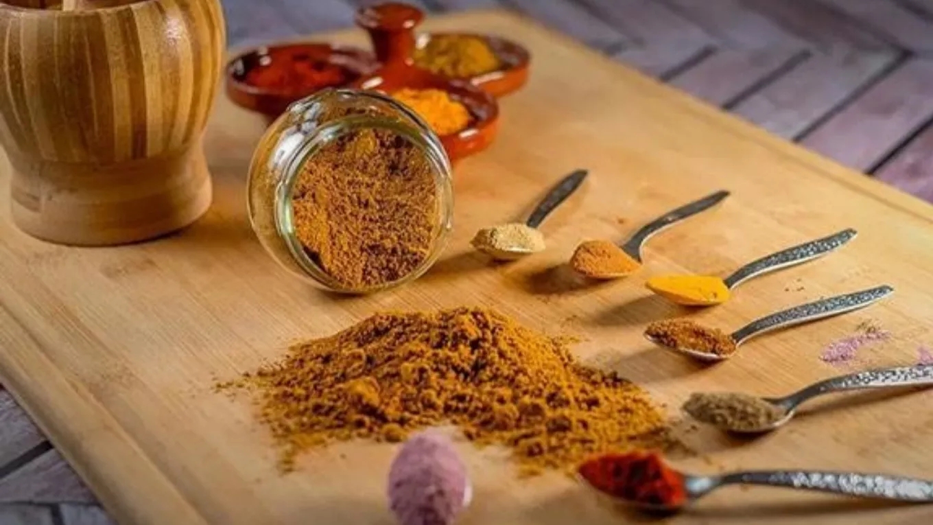 کامل ترین لیست ادویه جات مخصوص هر غذا
