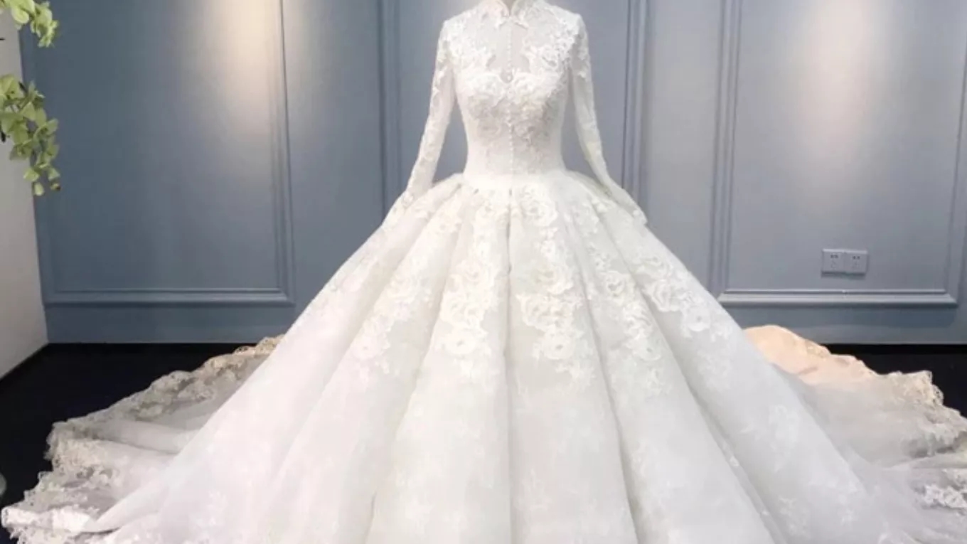 انواع مدل‌های لباس عروس برای افراد کوتاه قد