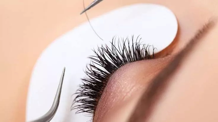 تفاوت مژه اسپایکی و والیوم