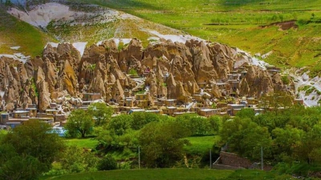 شگفتی‌های معماری روستای کندوان