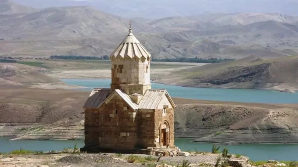 مرمت سنگ چگونه انجام می‌شود؟