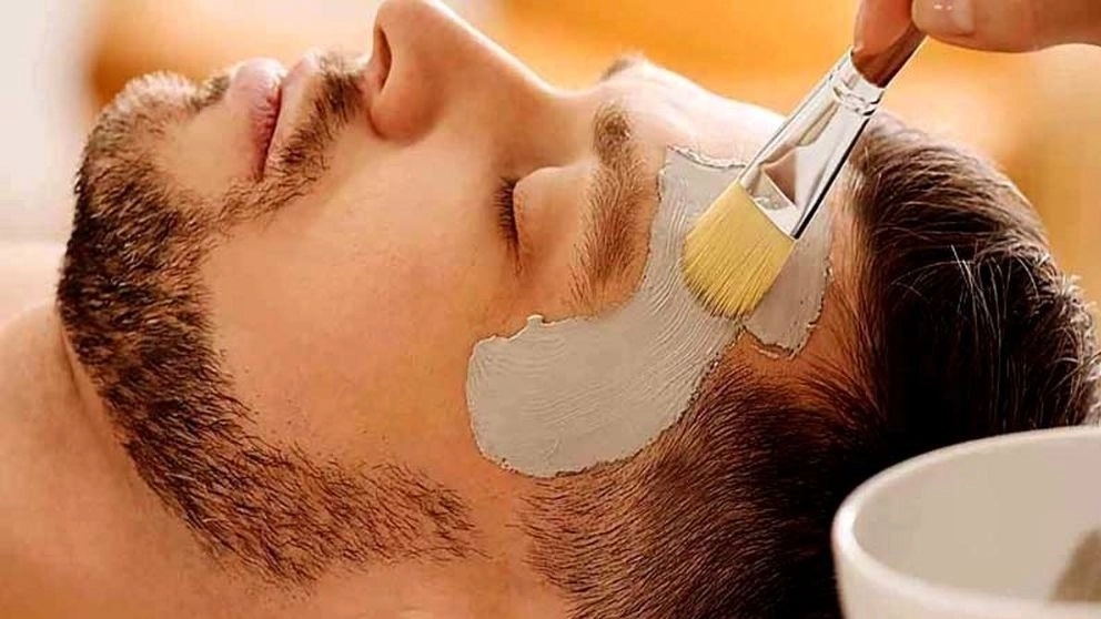 پاکسازی پوست آقایان
