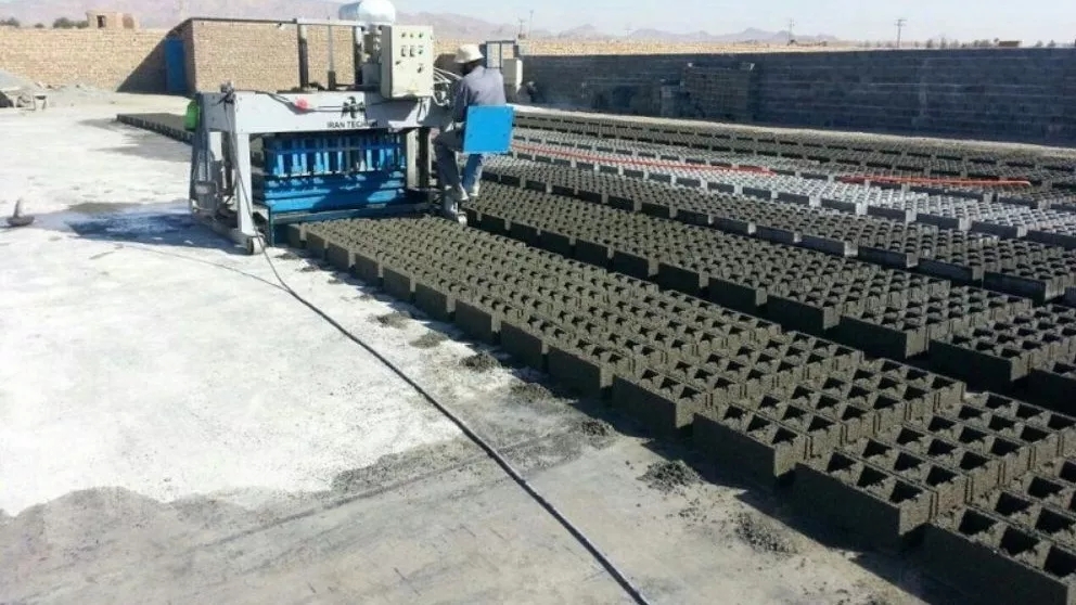 بررسی شغل کارگاه بلوک زنی