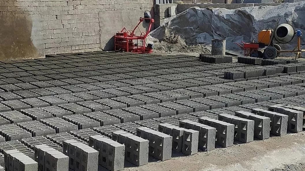 بررسی شغل کارگاه بلوک زنی