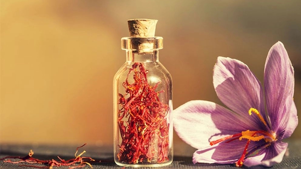 طرق التعرف على الزعفران الأصلي