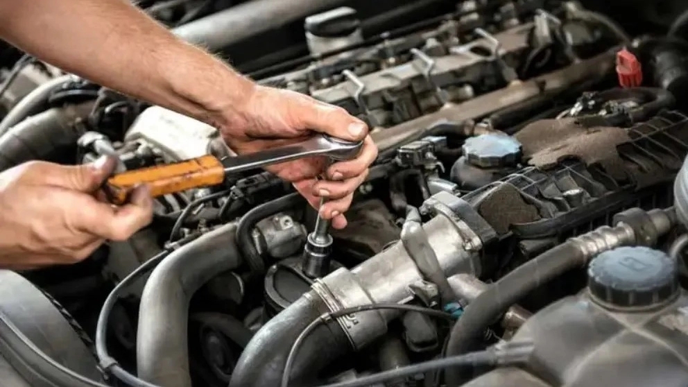 ☑️ مکانیک خودرو چه وظایفی دارد؟