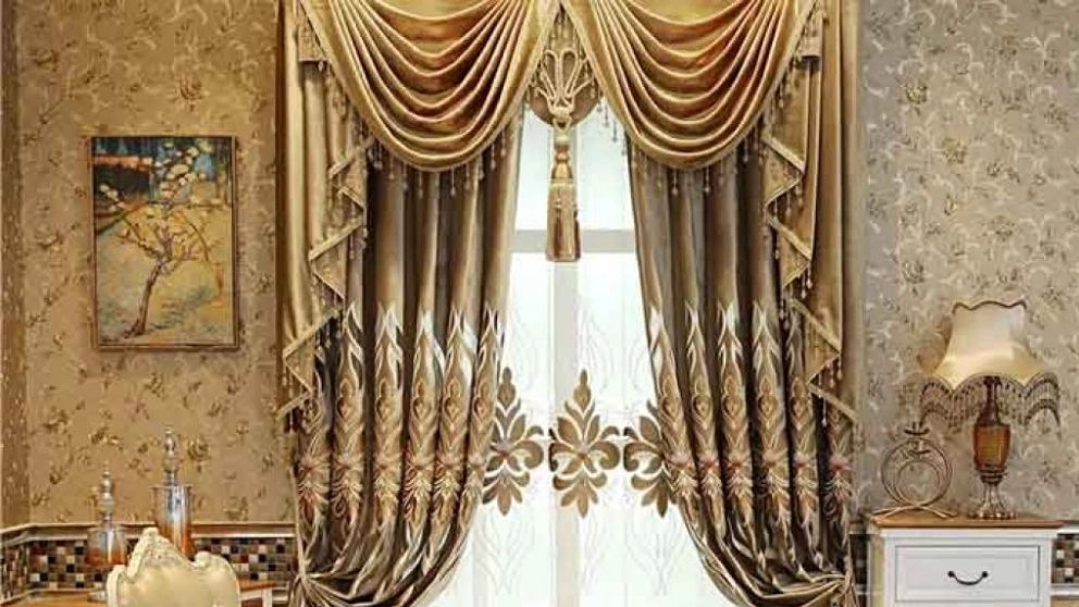 نکاتی که باید درباره مدل پرده سلطنتی بدانید