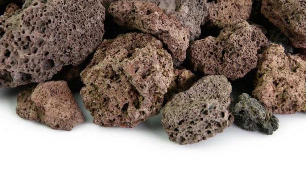 Why is mineral pumice used in construction?