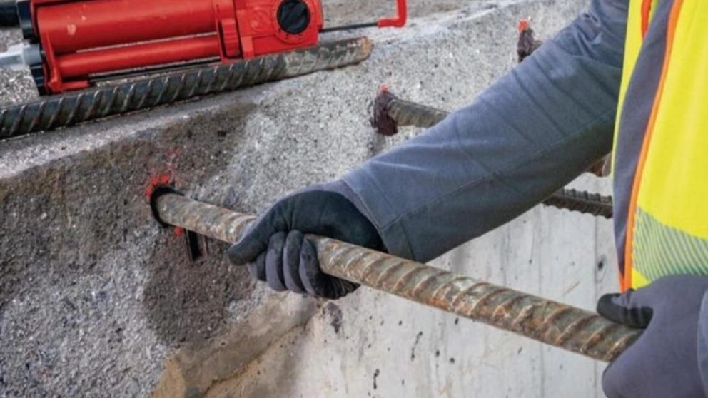 How to plant rebar in concrete