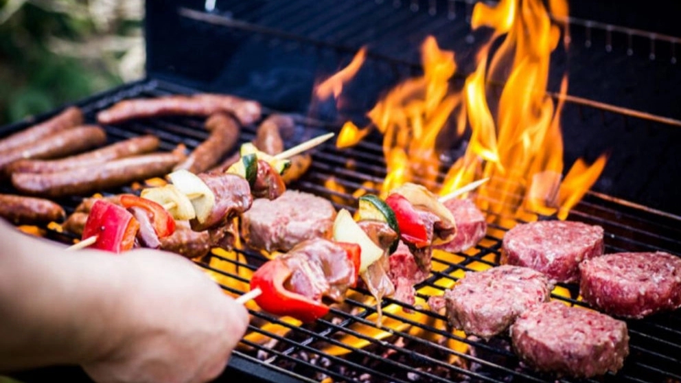 Barbekü ve ızgara arasındaki fark nedir?