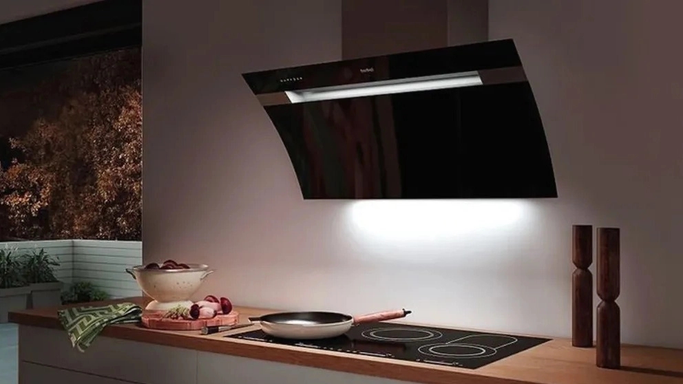 هود و سینک و اجاق گاز قبل از کابینت