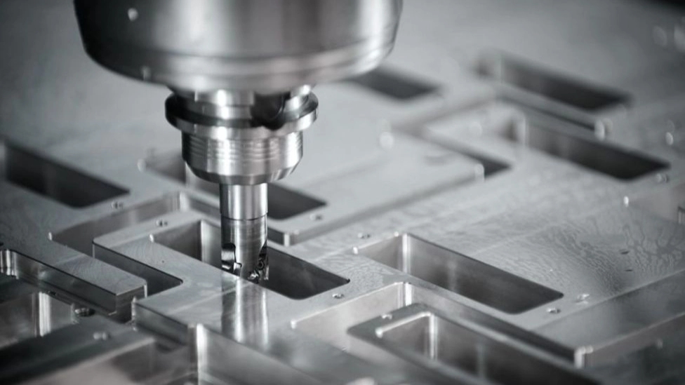 خدمات فرز cnc نگینی در اصفهان