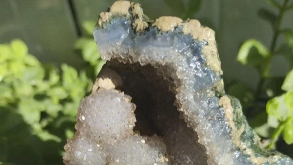 Saedi Gallery, sale of precious stones of Manzareh Aqeeq