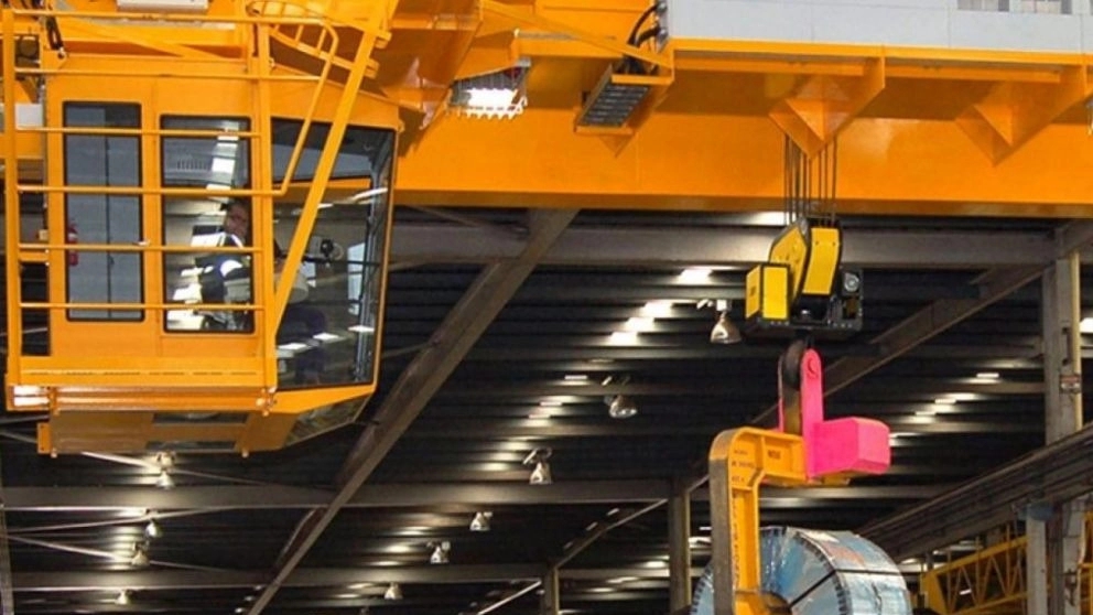 انواع جرثقیل سقفی از لحاظ کاربردشان در صنعت