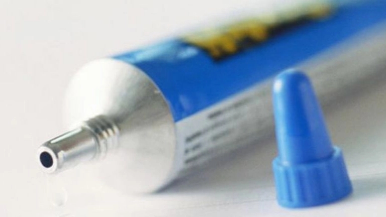 مزایای استفاده از چسب های ساختمانی