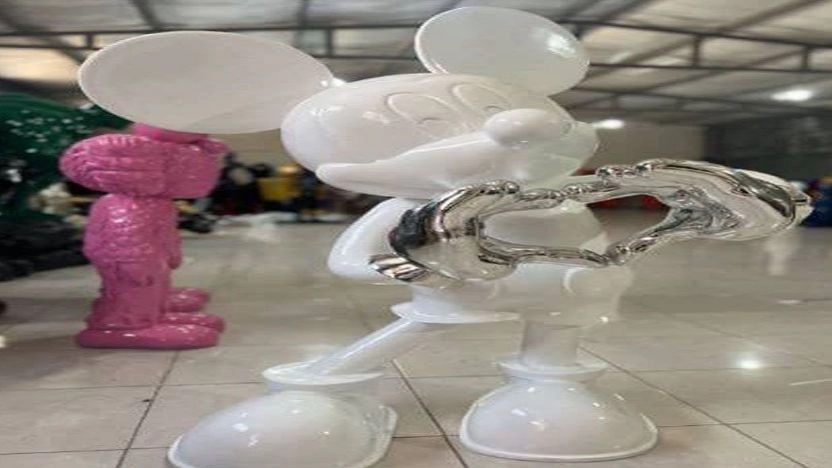 مجسمه فایبرگلاس