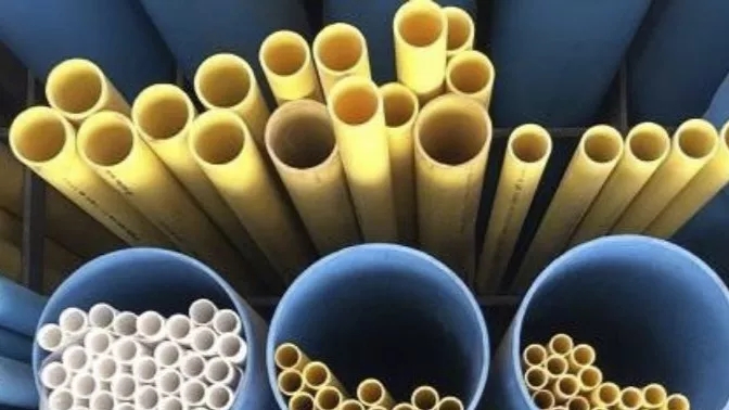 آیا می توانید مزایای استفاده از لوله های PVC را توضیح دهید؟