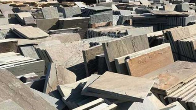 خرید سنگ تراورتن در اصفهان