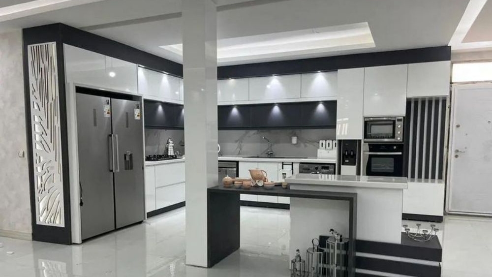 کابینت هایگلاس چیست؟