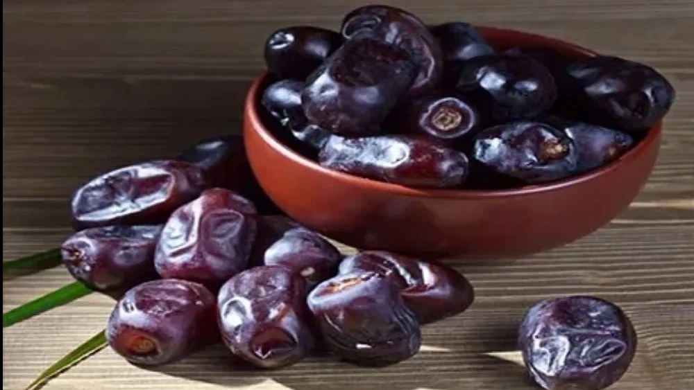 Features of Mozafati Bam dates