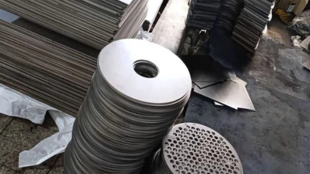 برش لیزر فلزات خم cnc جوش جعفری در تهران