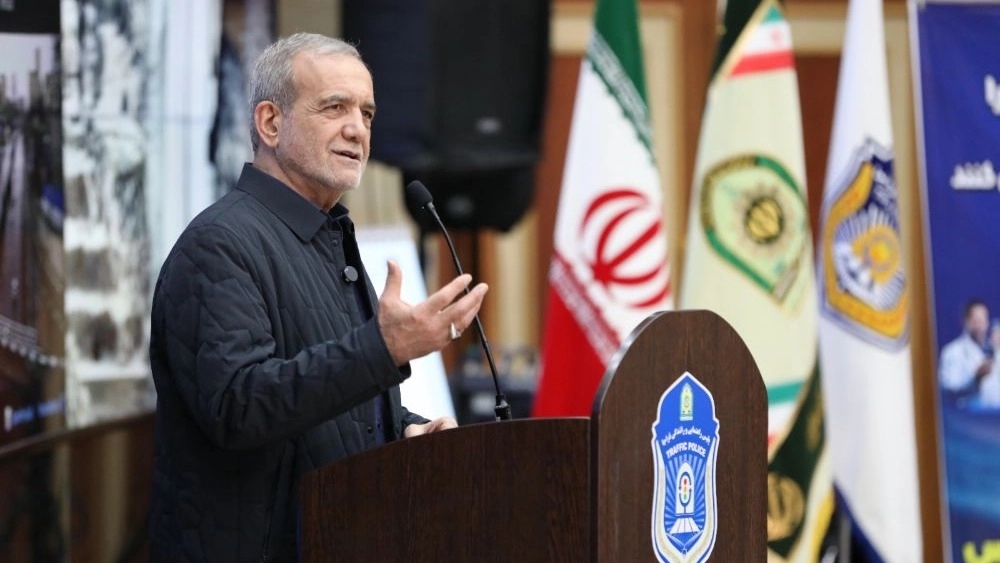 بازدید رئیس جمهور از مرکز اطلاعات و کنترل هوشمند ترافیک پلیس راهور با حضور امدادخودرو کانون جهانگردی