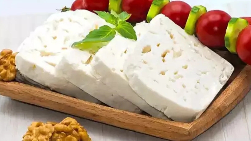 فروش و پخش پنیر سنتی لیقوان در زنجان