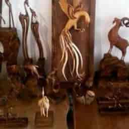 فروش مجسمه چوبی منبت معرق و دکوراسیون چوبی هنرکده مانی در خمین مرکزی