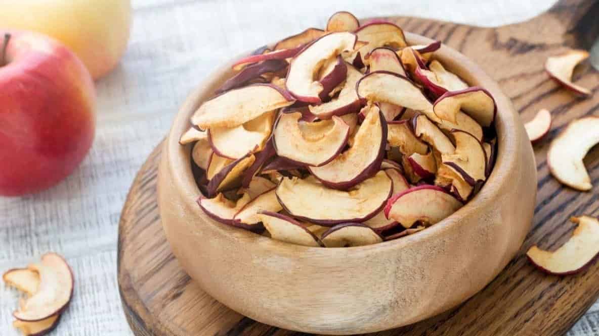 فواید بی نظیر سیب خشک