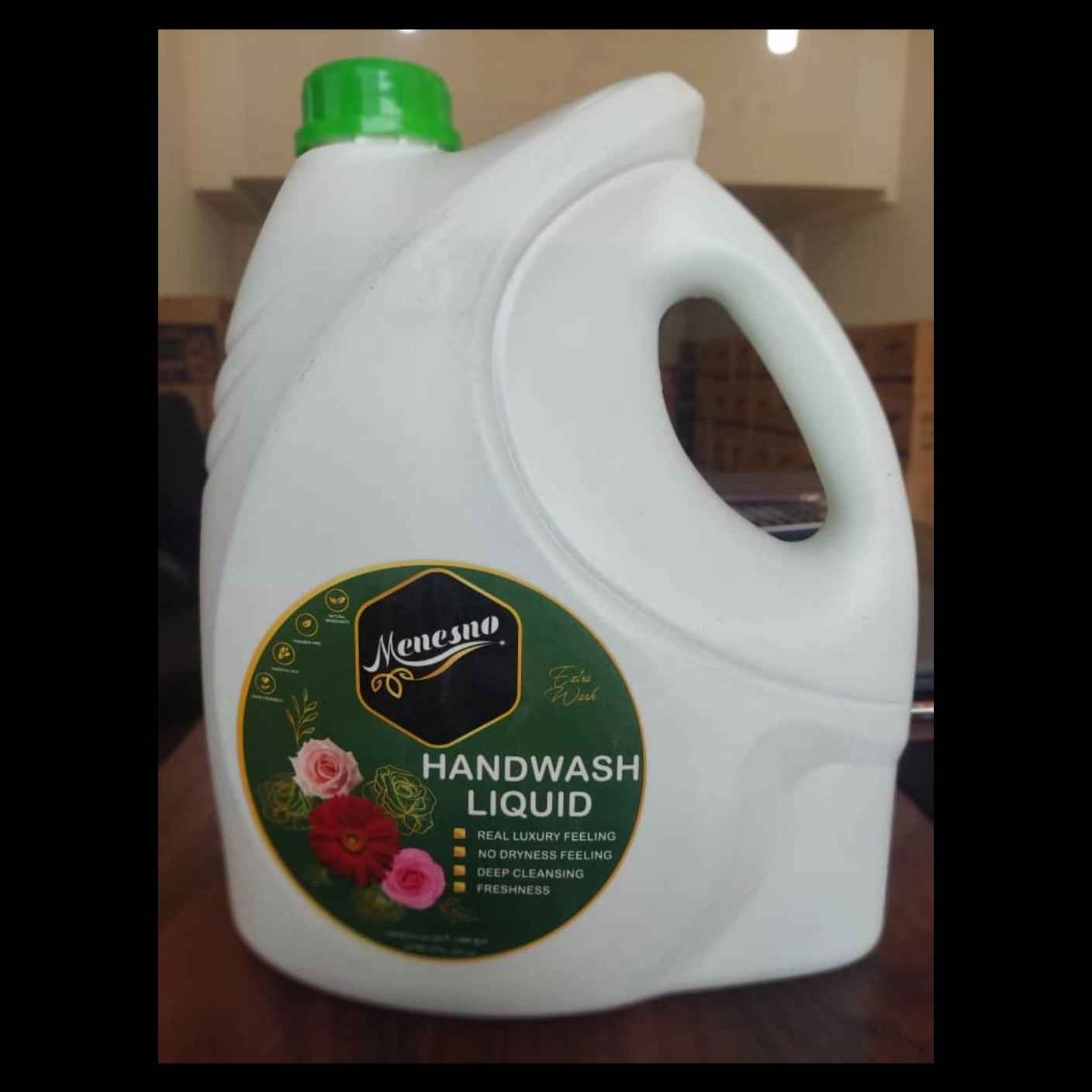 مایع دستشویی ۳۷۵۰ گرمی
